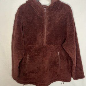 Girlfriend Collective Recycled Fleece Hoodie in Raisin - XXL